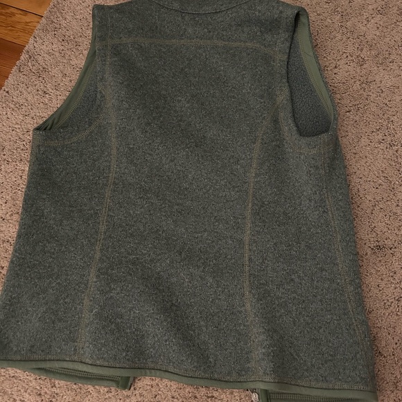 Patagonia Vest - Picture 4 of 4